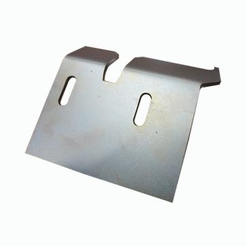 Stripper Plate Left Hand Without Rock Trap To Fit International/CaseIH® - New (Aftermarket)